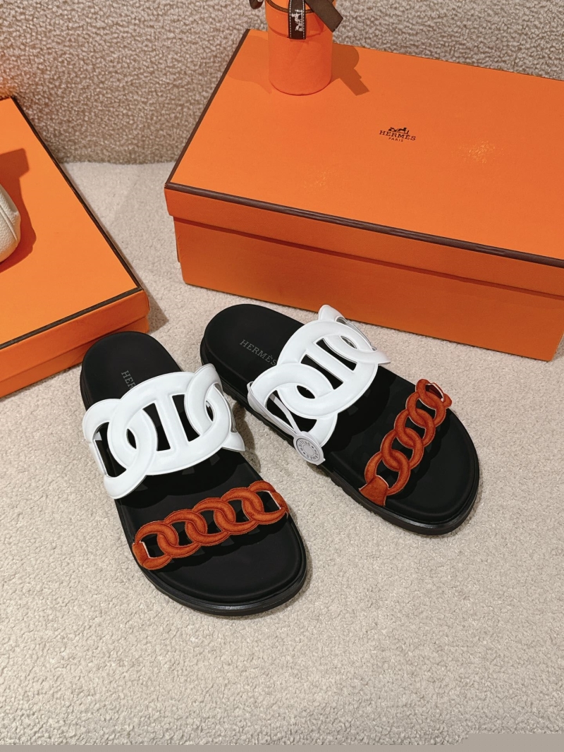 H**mes slippers